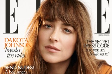 UK Elle February 2022 : Dakota Johnson by Paola Kudacki