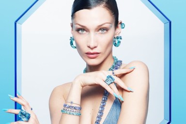 Swarovski S/S 2022 : Bella Hadid by Mert Alas & Marcus Piggott