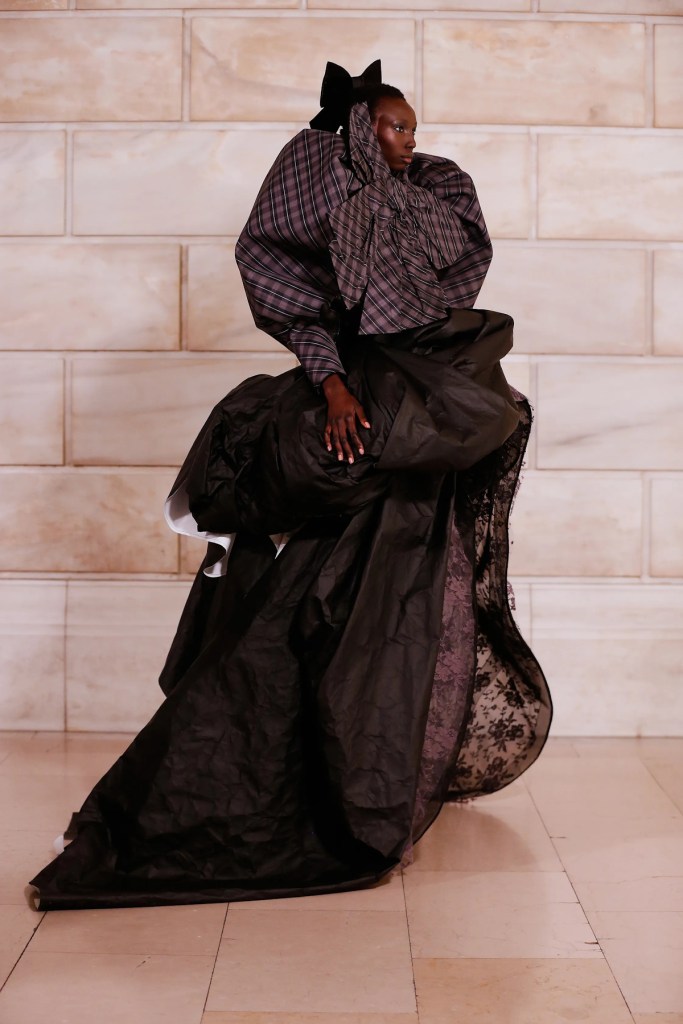 Forum Members Review the Marc Jacobs Fall 2025 Collection