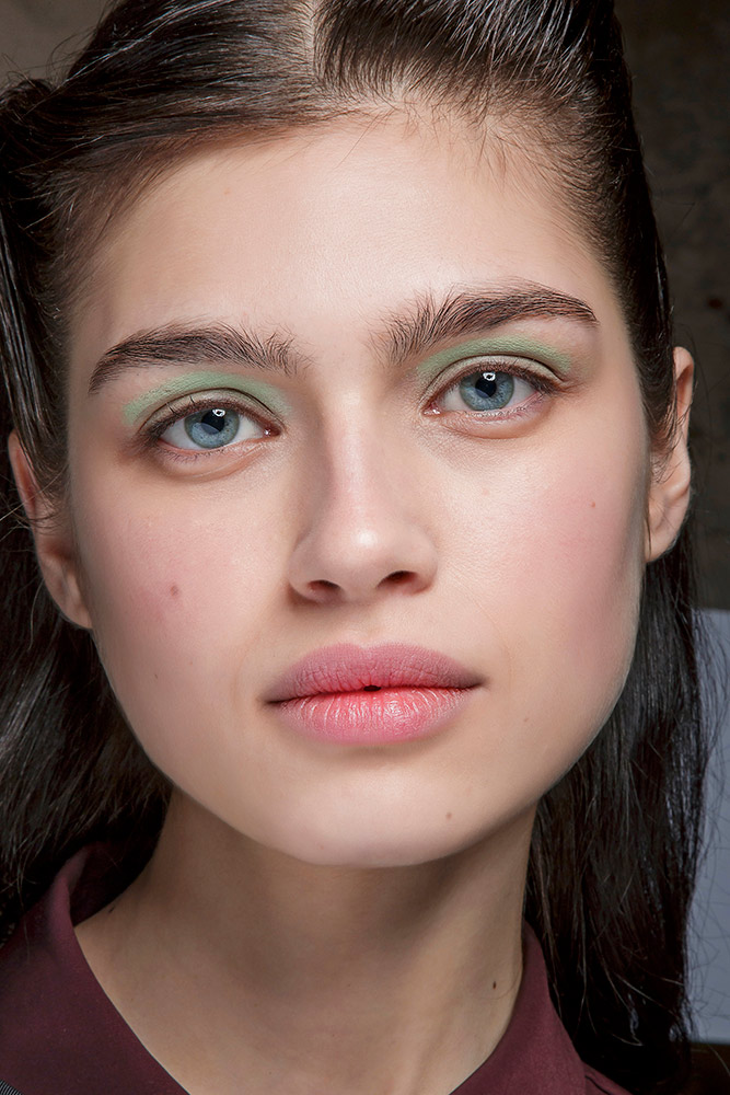 Mint Eyeshadow and Pink Lipstick