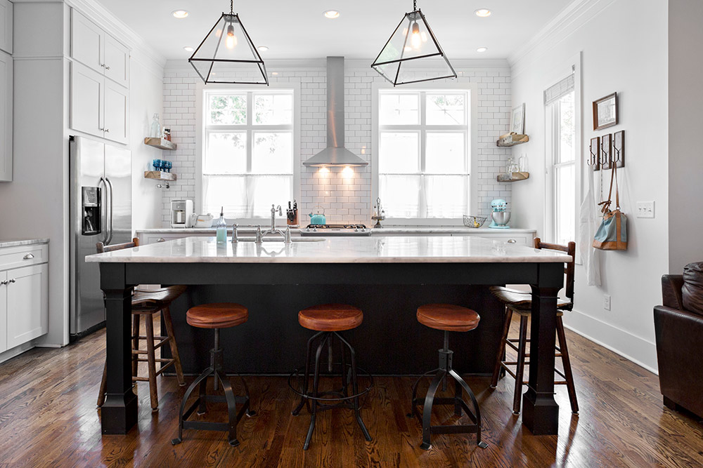 Tile Backsplash Feature Walls