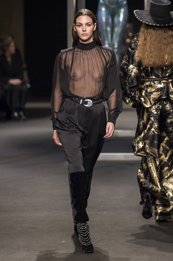 Alberta Ferretti Fall 2018 #45