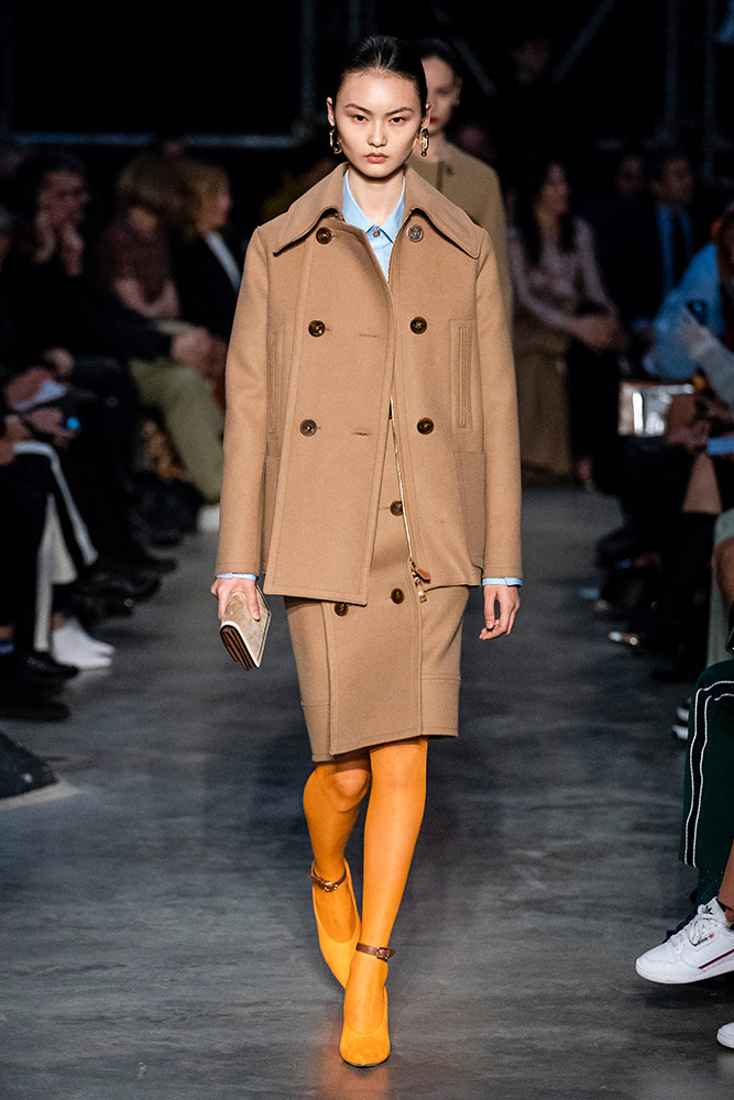 Burberry Fall 2019 #55