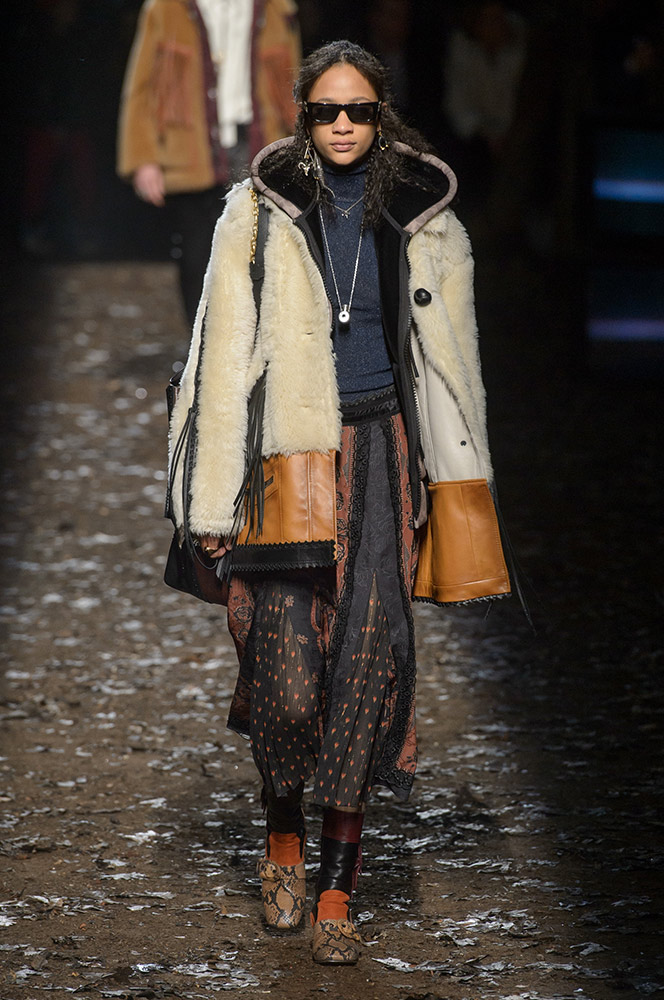 Coach 1941 Fall 2018 #19