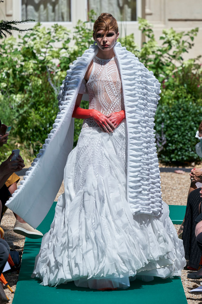 Antonio Ortega Fall 2019 Haute Couture