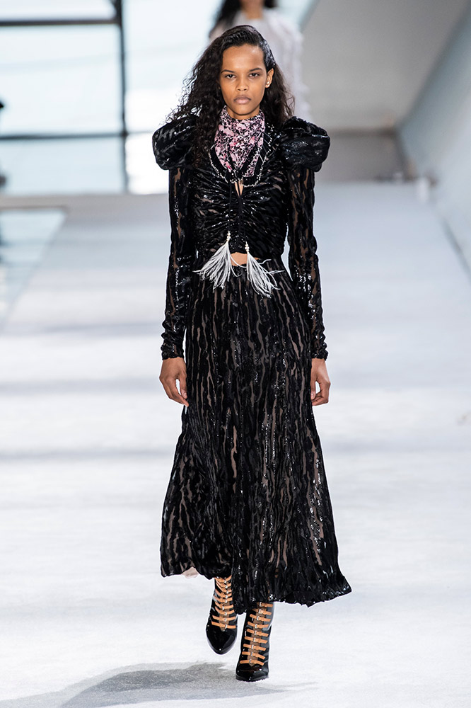 Giambattista Valli Fall 2019 #10