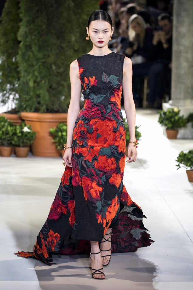 MISS: Oscar de la Renta