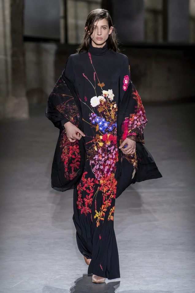 HIT: Dries Van Noten