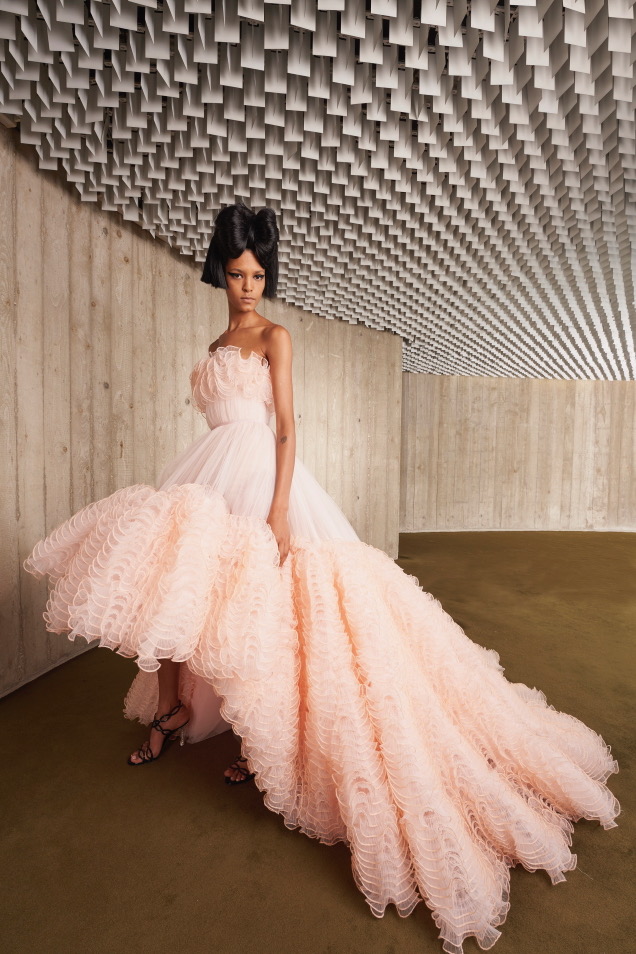 MISS: Giambattista Valli