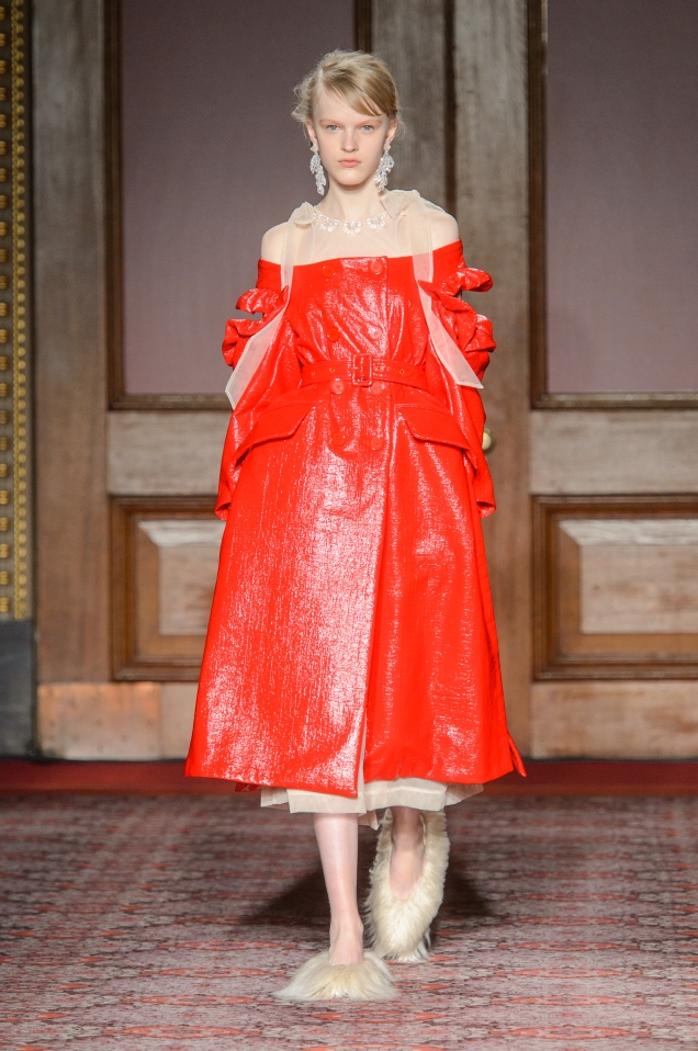 MISS: Simone Rocha