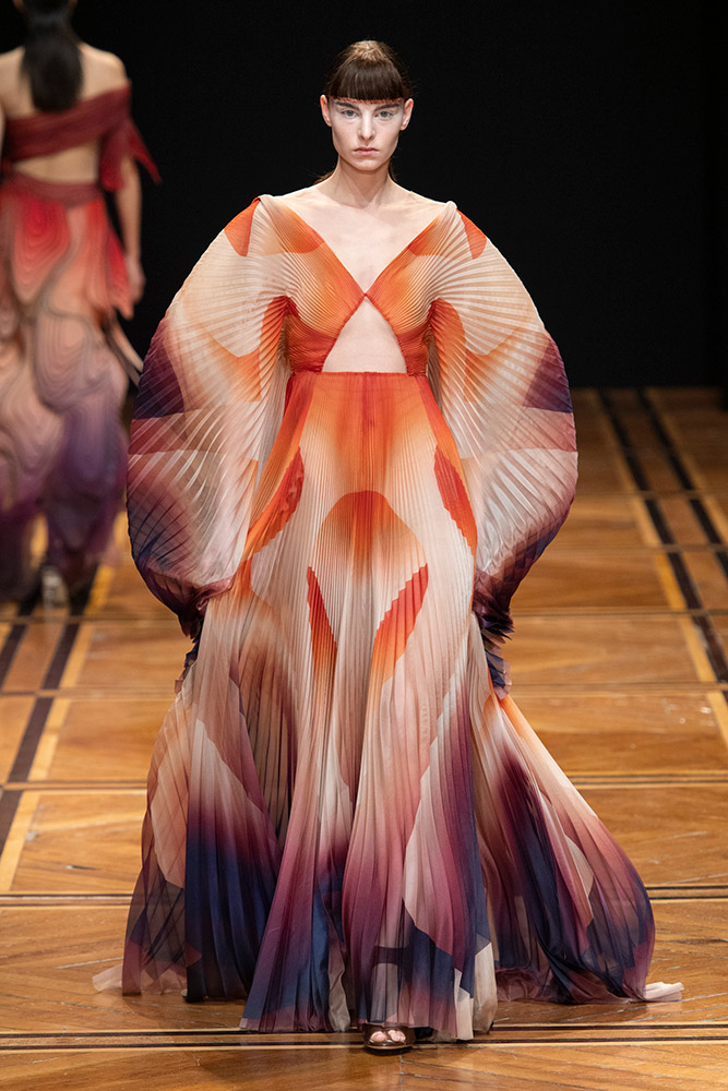 Iris Van Herpen Haute Couture Spring 2019 #8