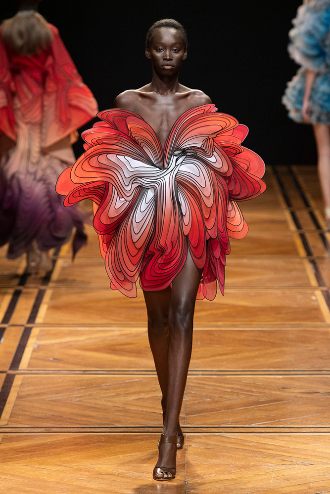 Iris Van Herpen Haute Couture Spring 2019 #18