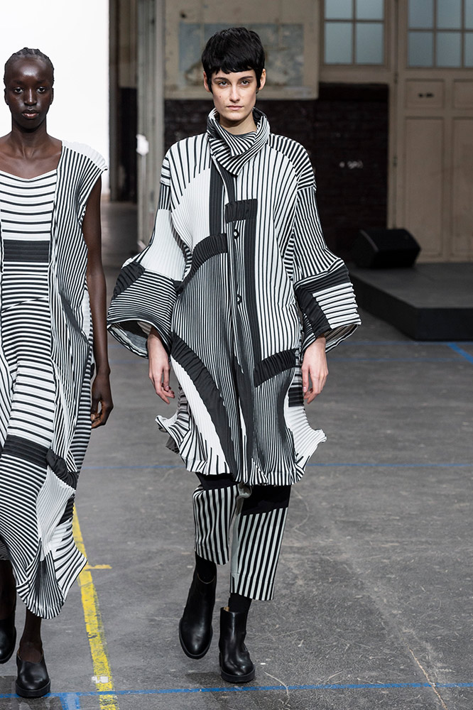 Issey Miyake Fall 2019 #9