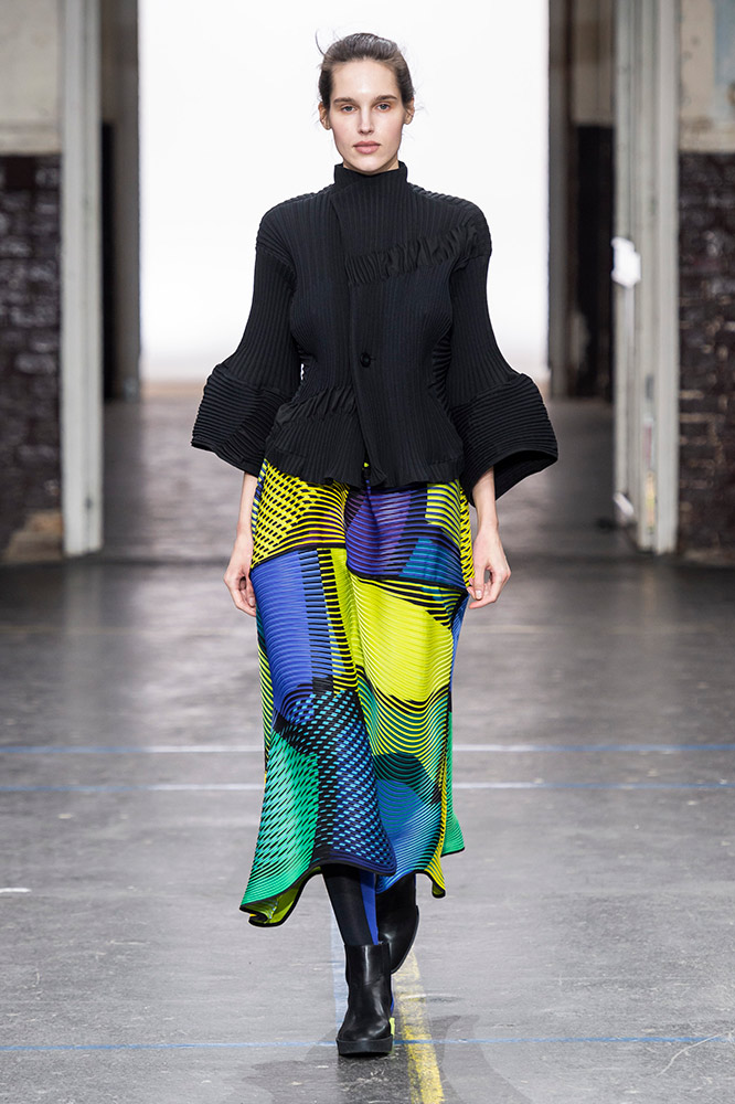 Issey Miyake Fall 2019 #15