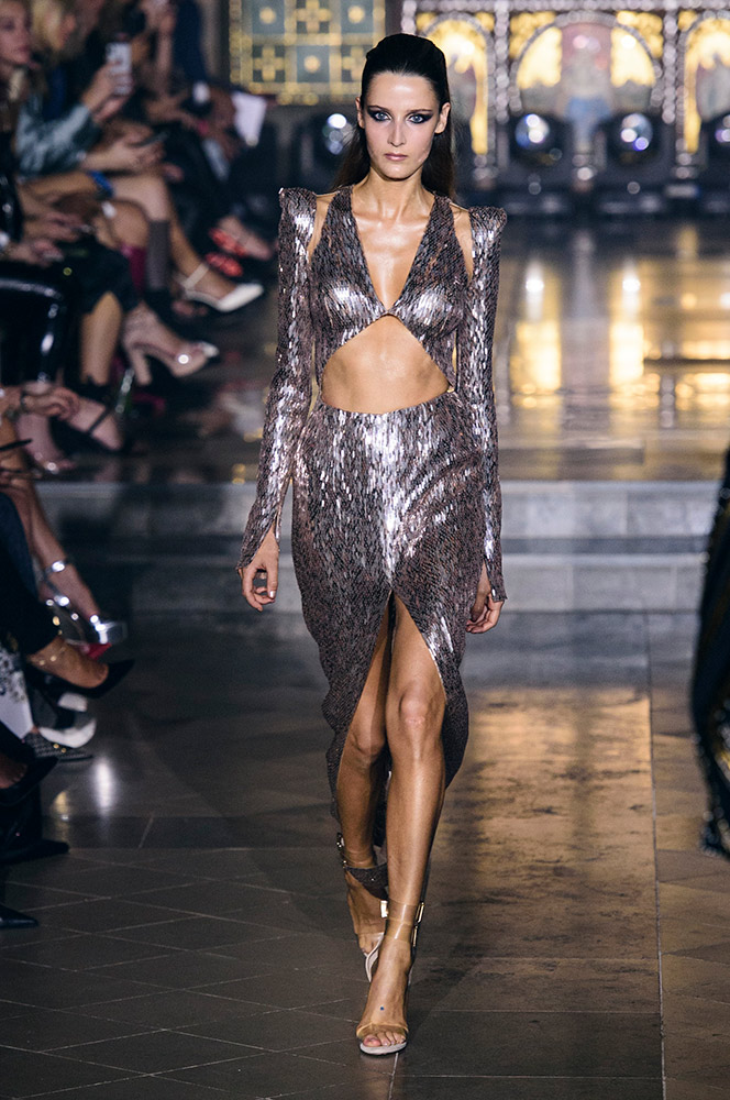 Julien Macdonald Spring 2019 #18