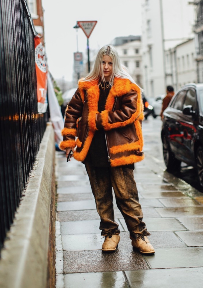 LFW Fall 2022 Street Style #8