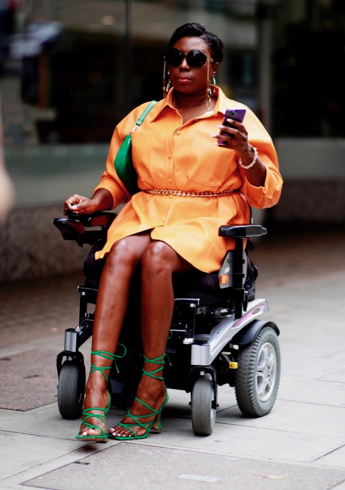 LFW Spring 2022 Street Style #49