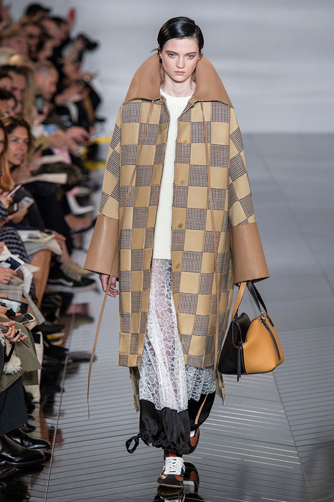 Loewe Fall 2019 #20