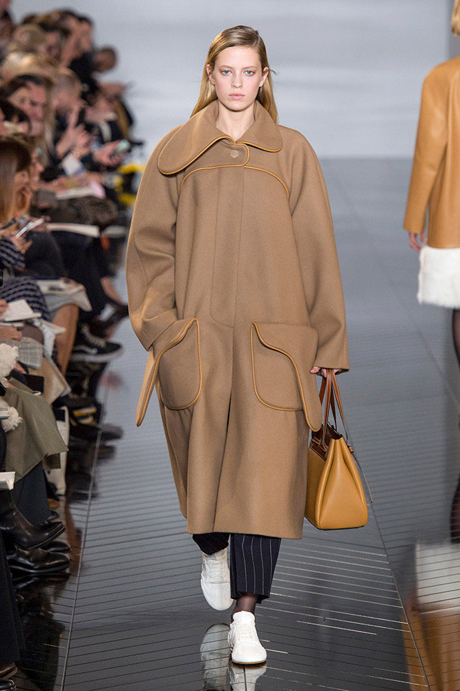 Loewe Fall 2019 #28