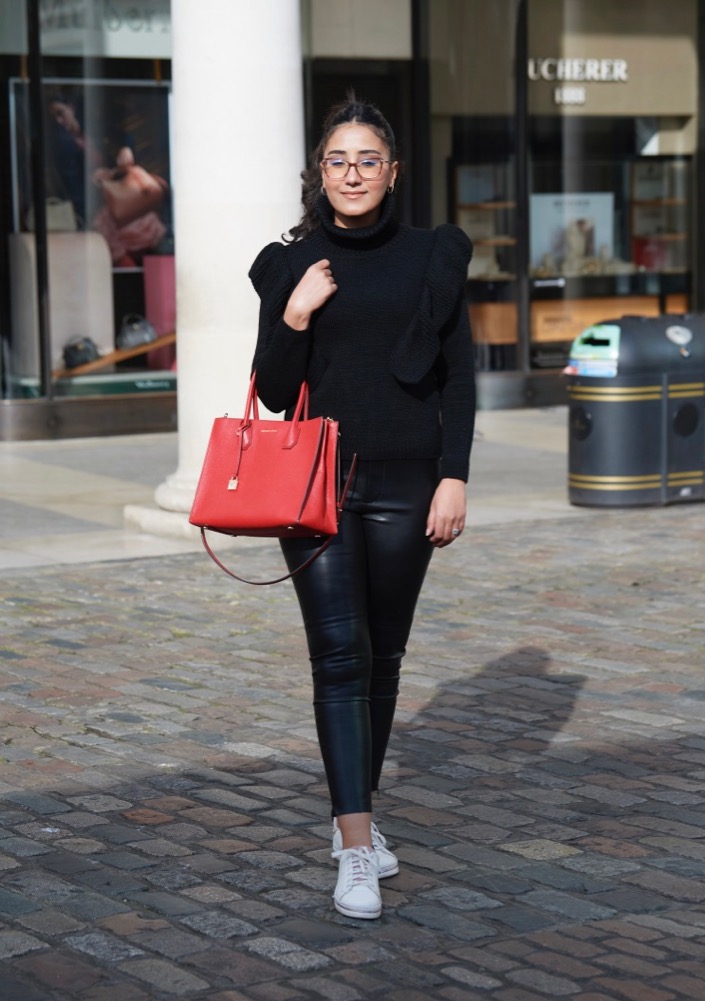 London Fashion Week Fall 2021 Street Style #14