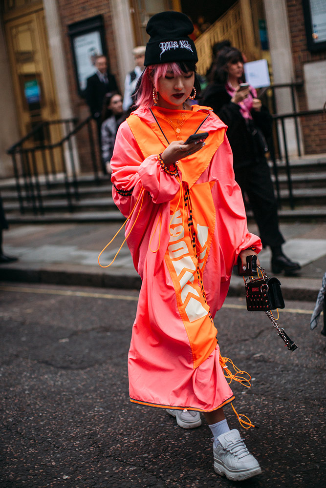 London Fashion Week Street Style Fall 2019 #54