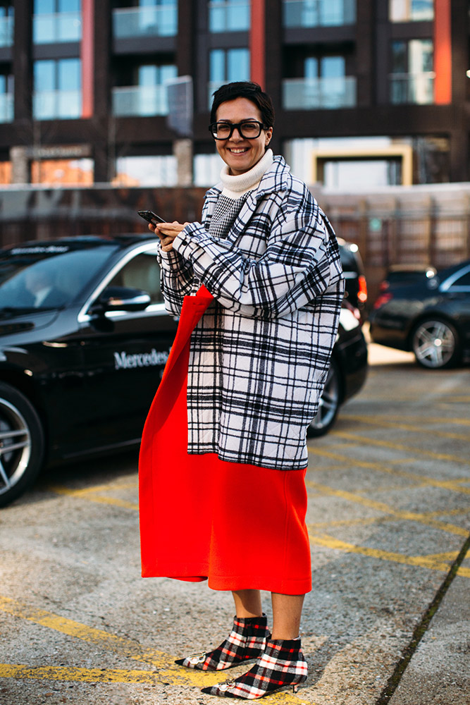 London Fashion Week Street Style Fall 2019 #56