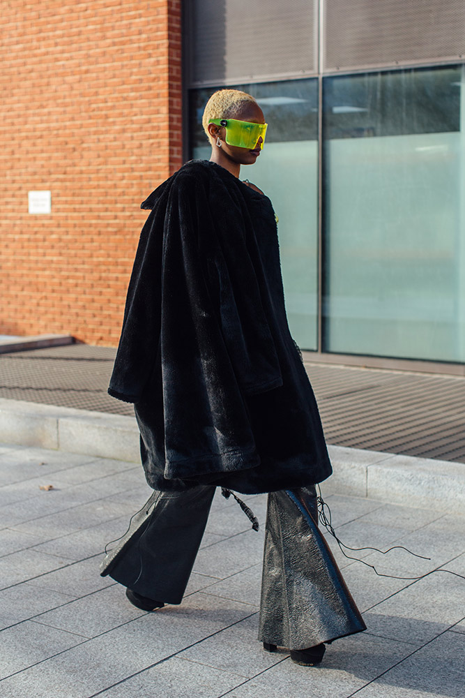 London Fashion Week Street Style Fall 2020 #19