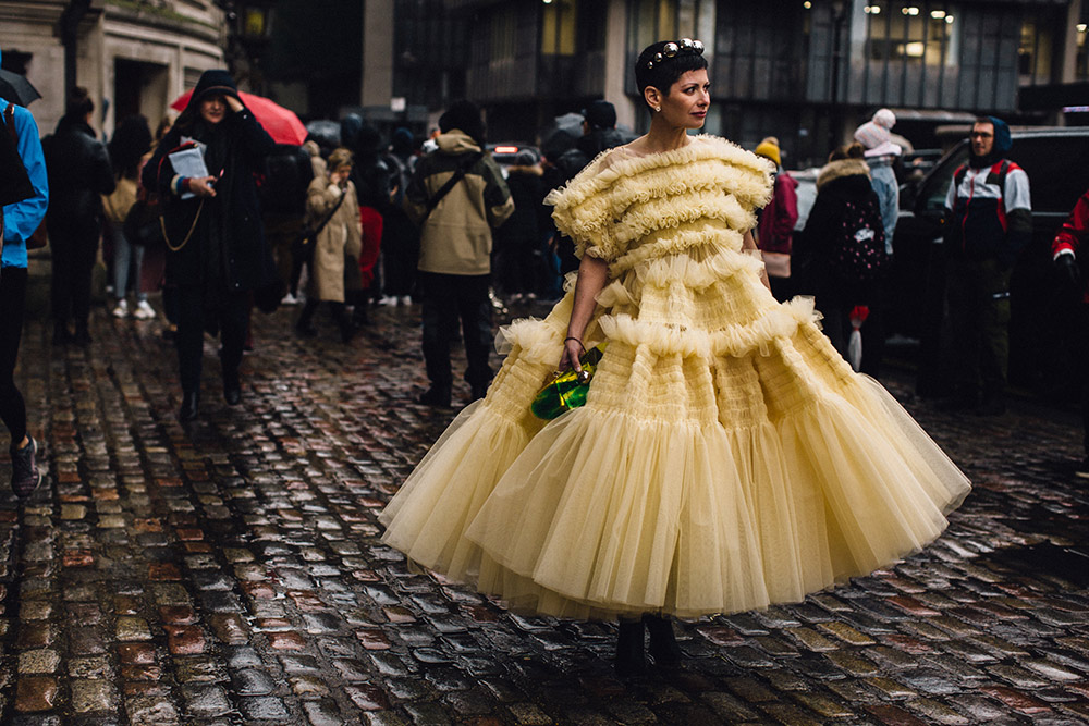 London Fashion Week Street Style Fall 2020 #68