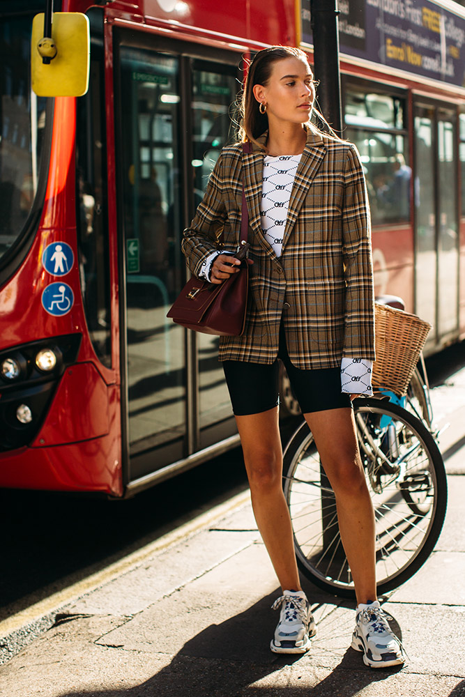 London Fashion Week Street Style Spring 2019 #88