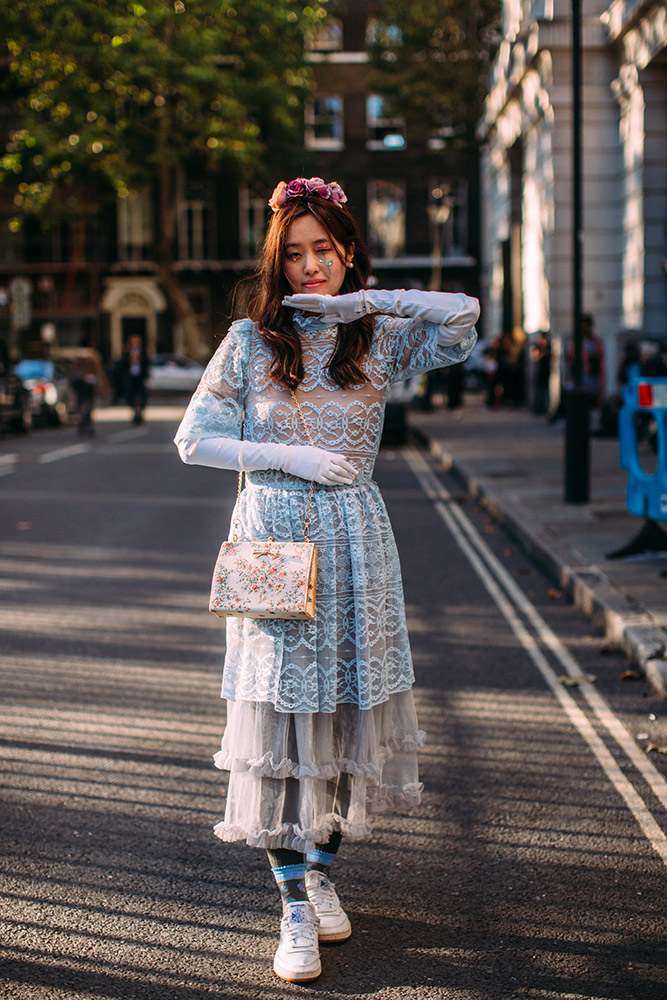 London Fashion Week Street Style Spring 2020 #60