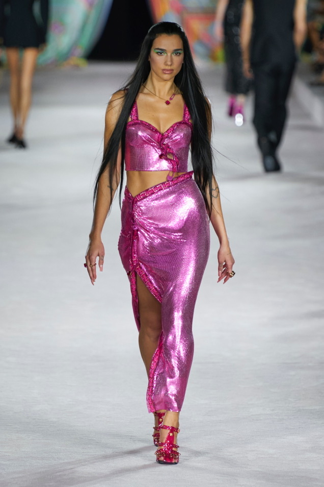 MISS: Versace