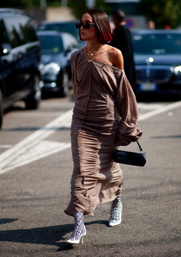 MFW Spring 2022 Street Style #54