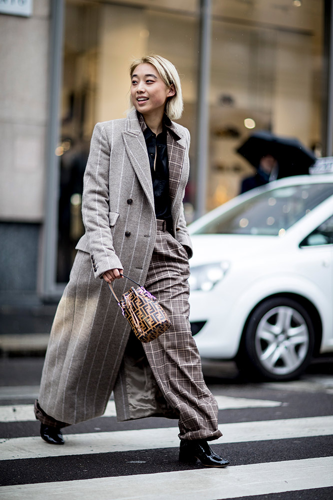 Milan Fashion Week Fall 2018 Street Style #43