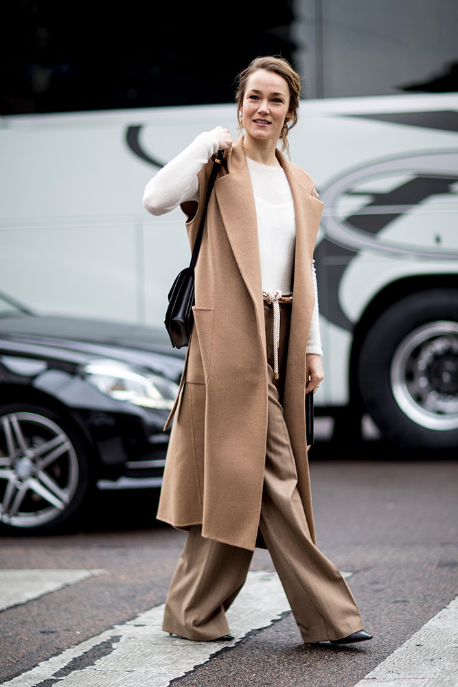 Milan Fashion Week Fall 2018 Street Style #48