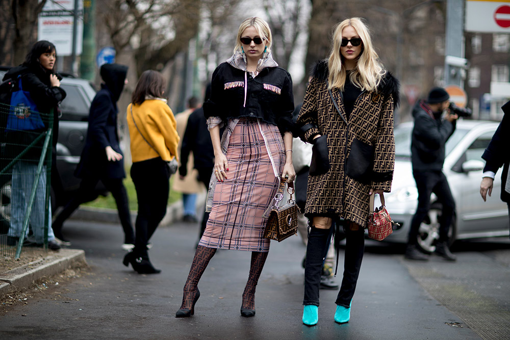 Milan Fashion Week Fall 2018 Street Style #53