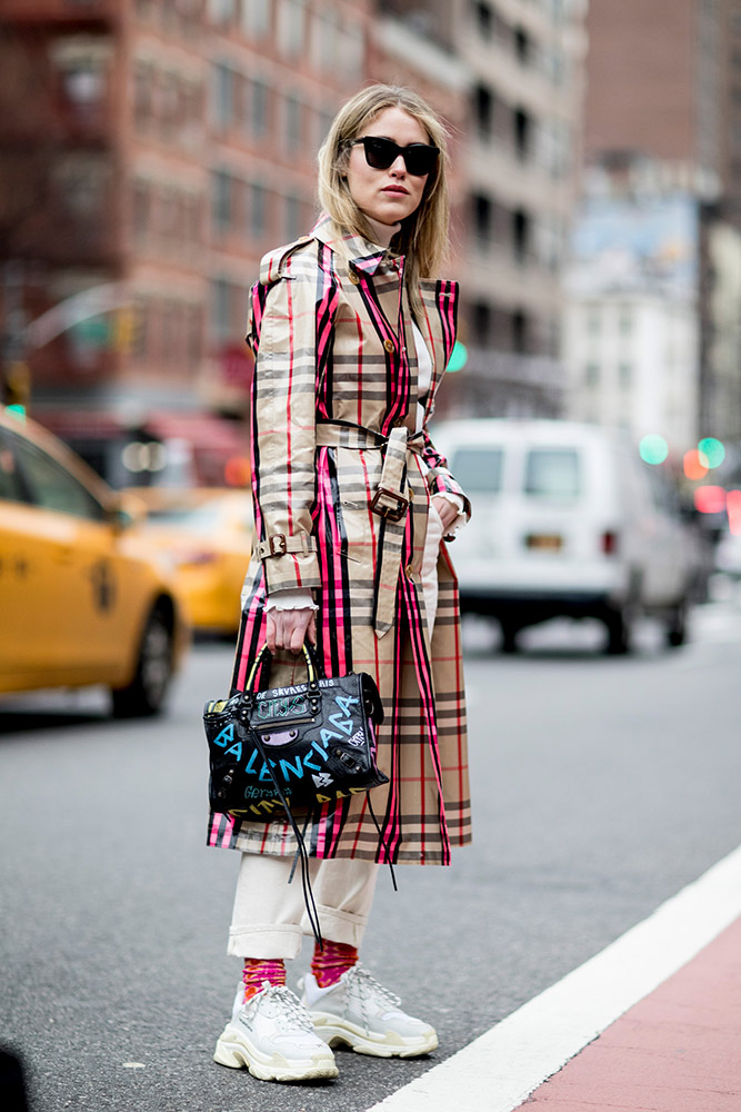 New York Fashion Week Fall 2018 Street Style #33