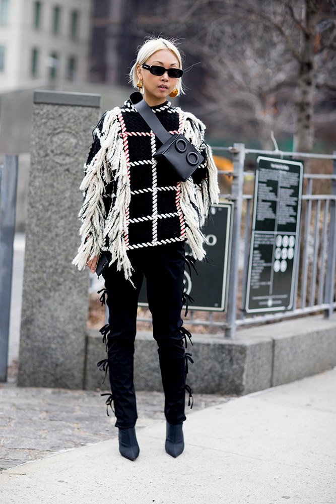 New York Fashion Week Fall 2018 Street Style #48