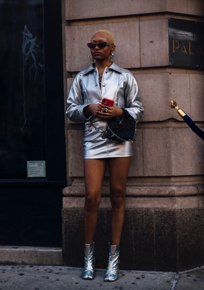 NYFW Fall 2022 Street Style #73