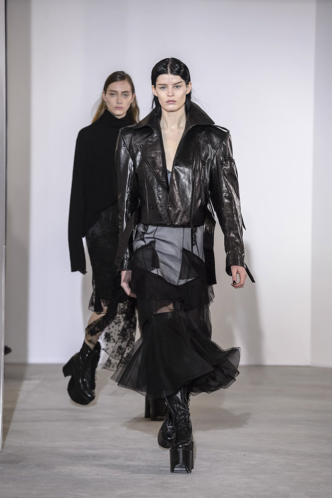 Olivier Theyskens Fall 2018 #38