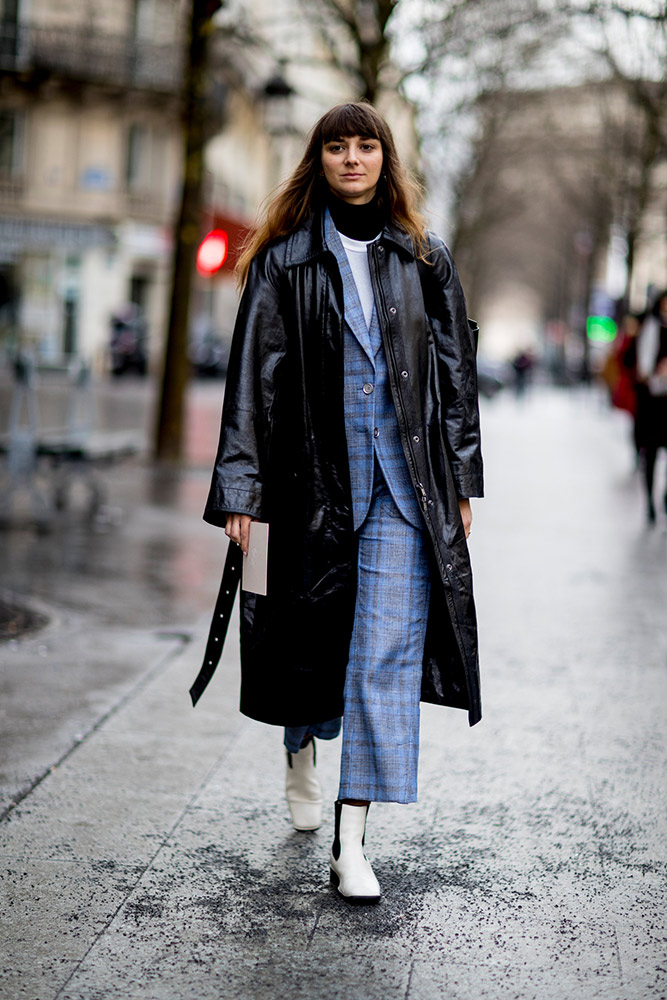 Paris Fashion Week Fall 2018 Street Style #40