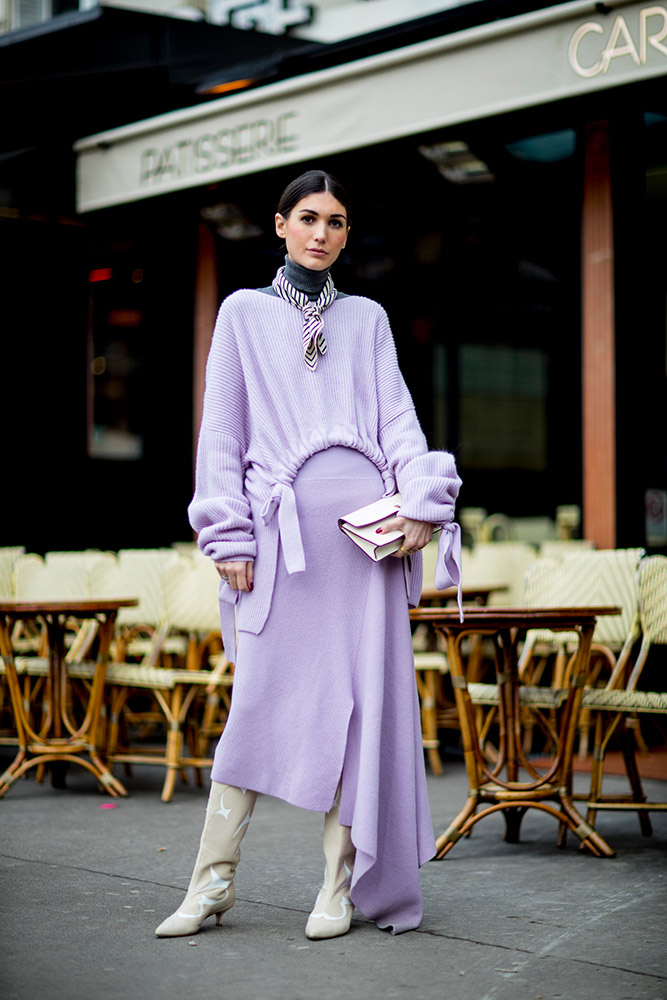 Paris Fashion Week Fall 2018 Street Style #32