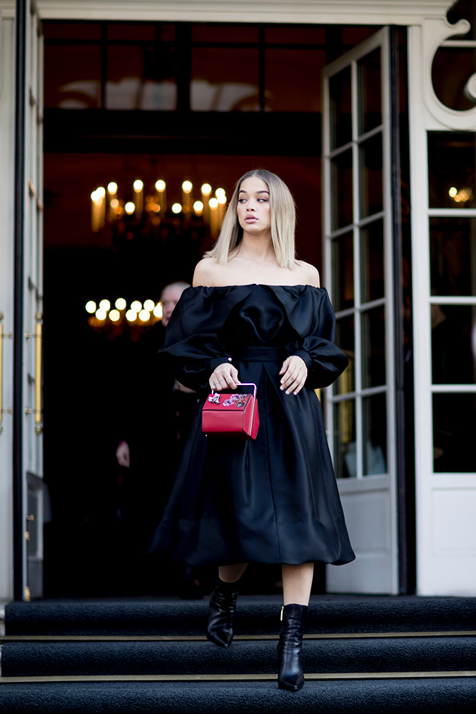 Paris Fashion Week Fall 2018 Street Style #75