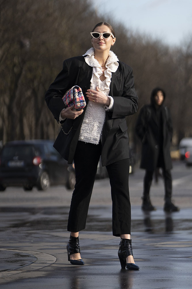 Paris Fashion Week Street Style Fall 2020 #12