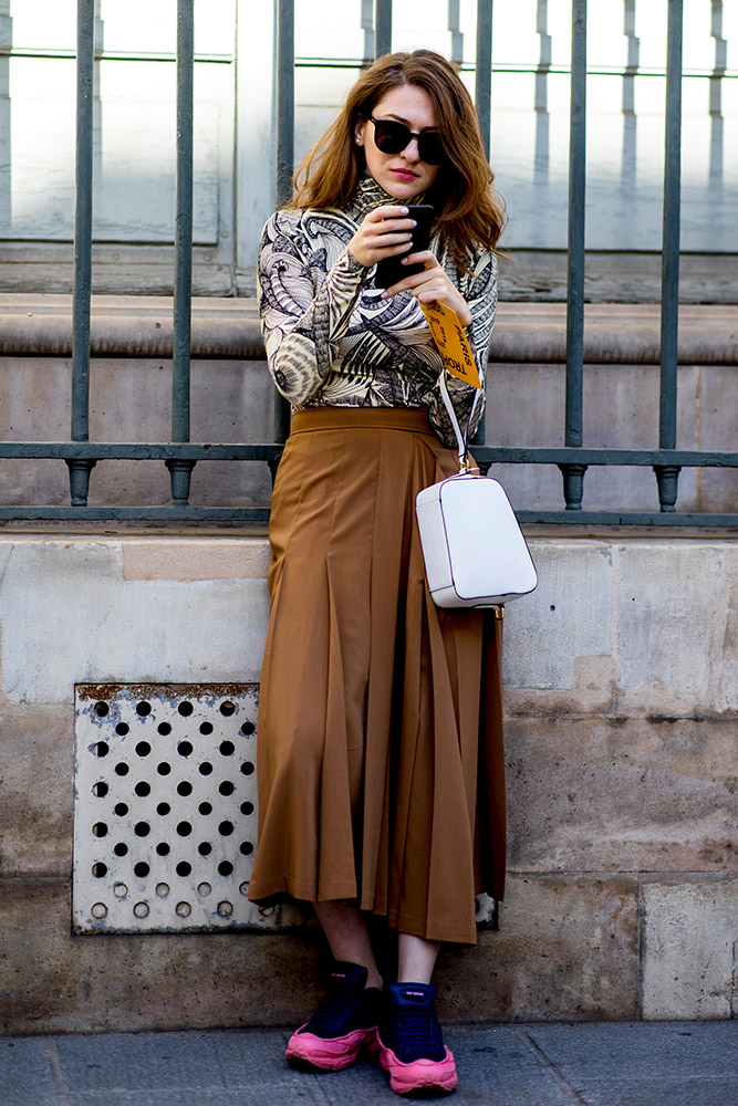 Paris Fashion Week Street Style Spring 2019 #32