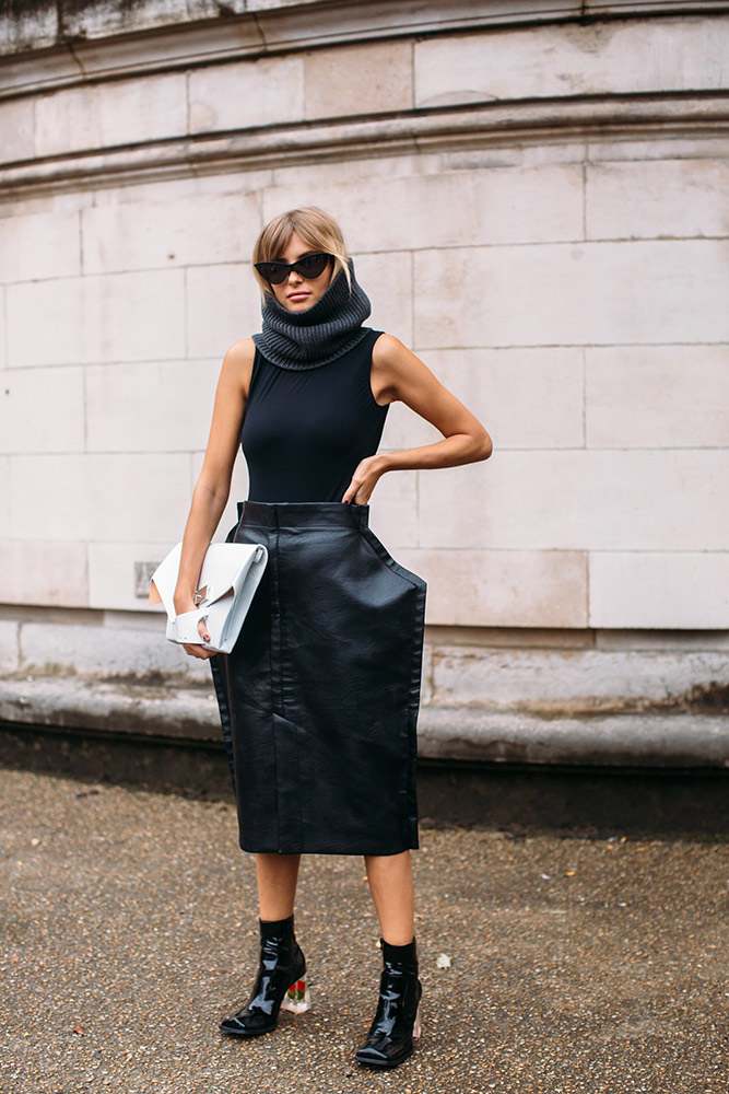 Paris Fashion Week Street Style Spring 2020 #31