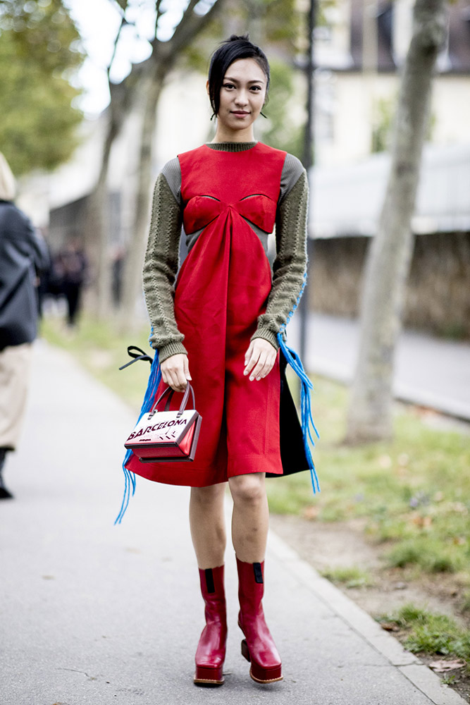 Paris Fashion Week Street Style Spring 2020 #63