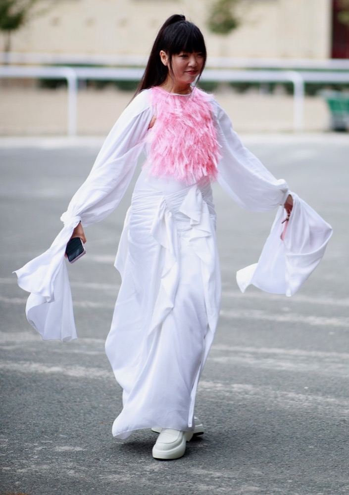 PFW Spring 2022 Street Style #78