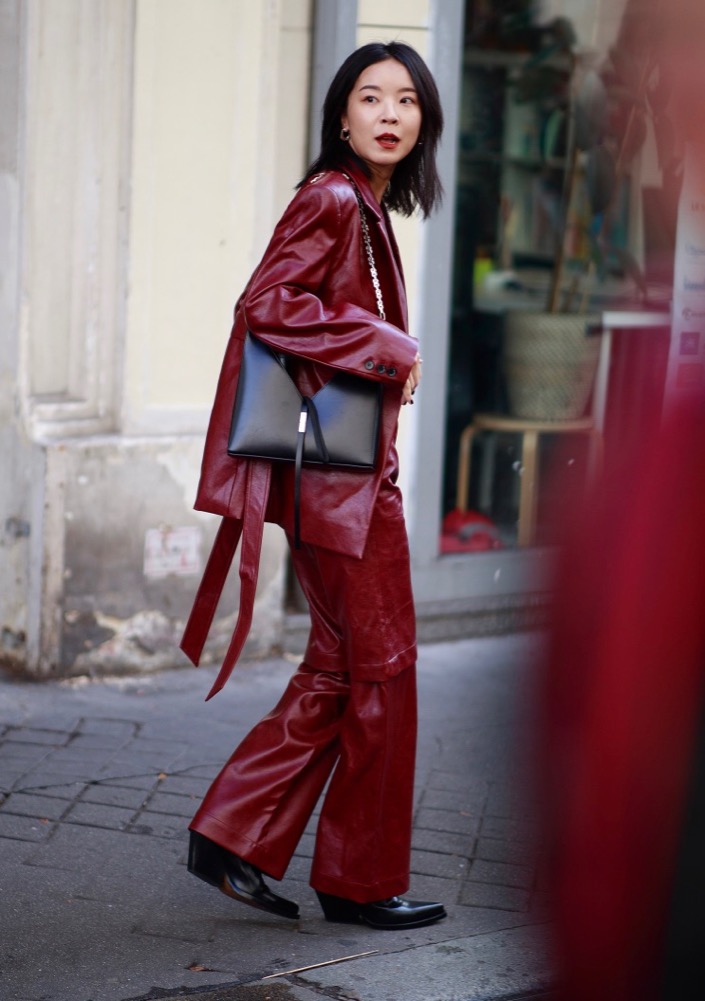 PFW Spring 2022 Street Style #74