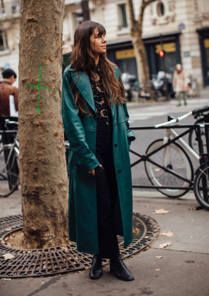 PFW Spring 2022 Street Style #62