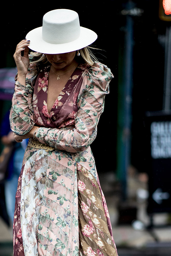 Street Style Snaps that Will Have You Wishing for a Rainy Day #40